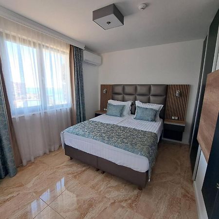 Onyx 2 Private Apartments Sveti Vlas Esterno foto