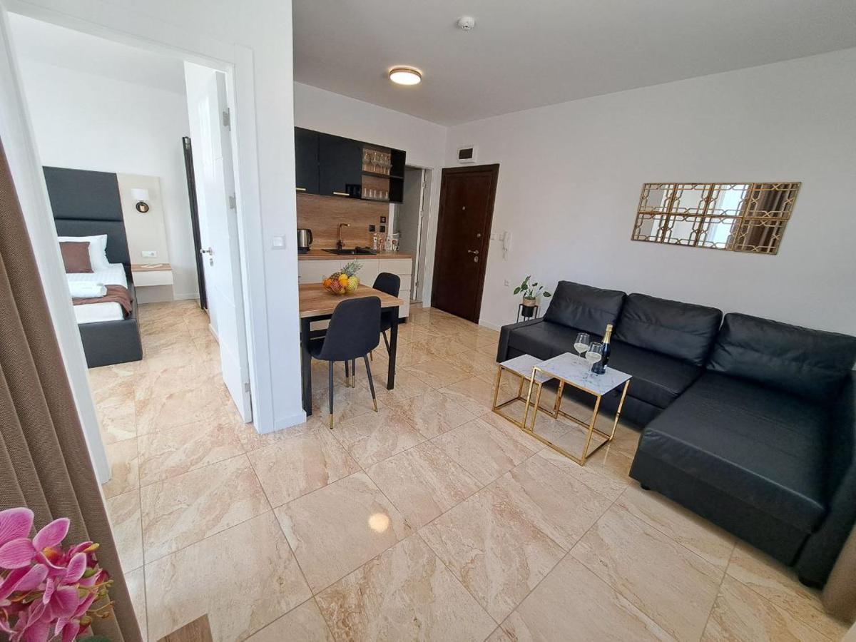 Onyx 2 Private Apartments Sveti Vlas Esterno foto