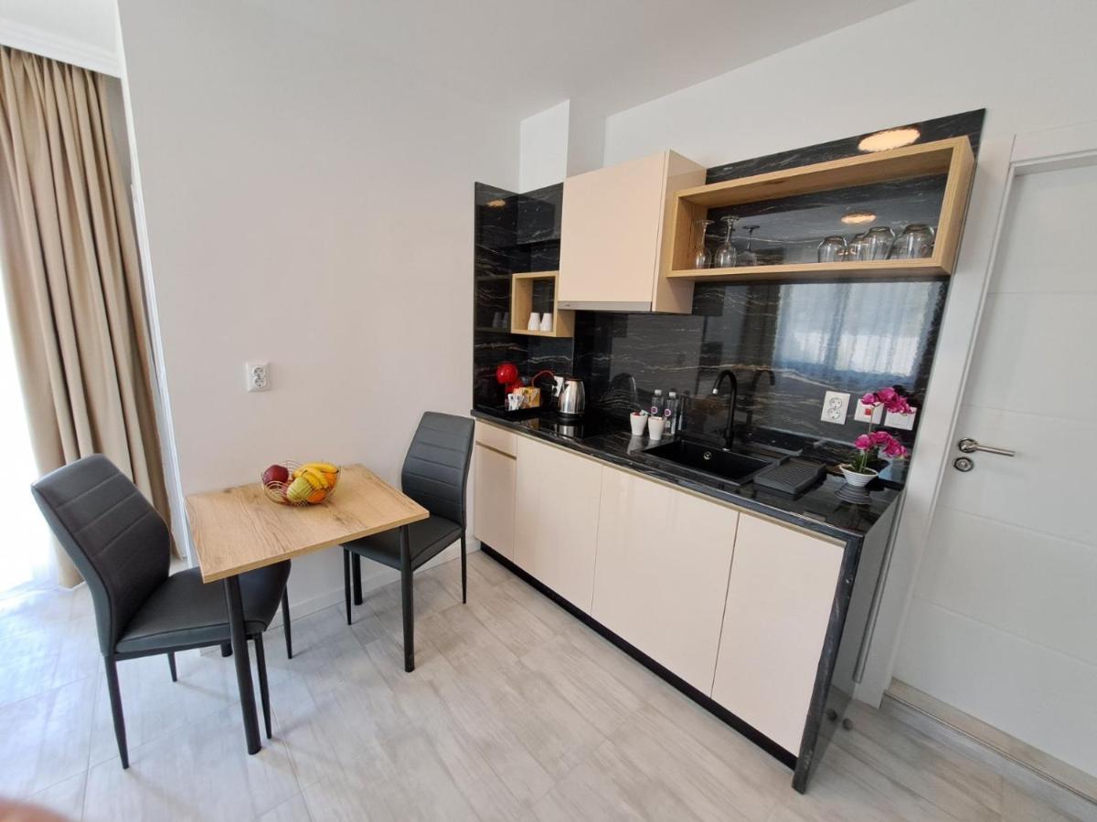 Onyx 2 Private Apartments Sveti Vlas Esterno foto