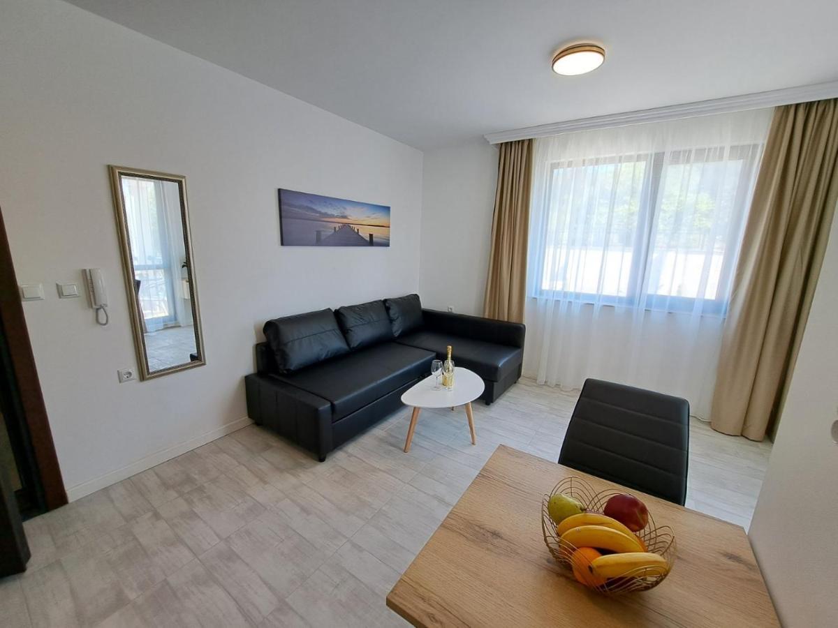 Onyx 2 Private Apartments Sveti Vlas Esterno foto