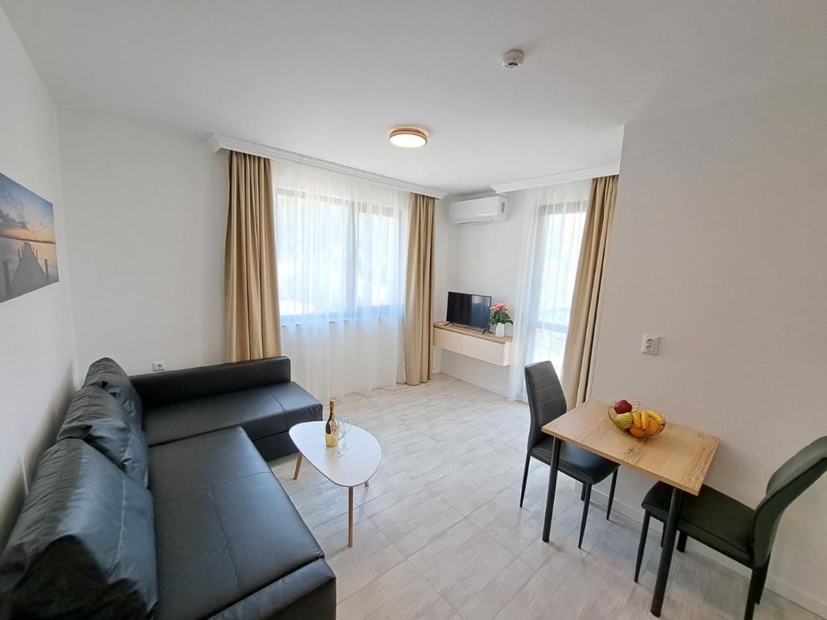 Onyx 2 Private Apartments Sveti Vlas Esterno foto