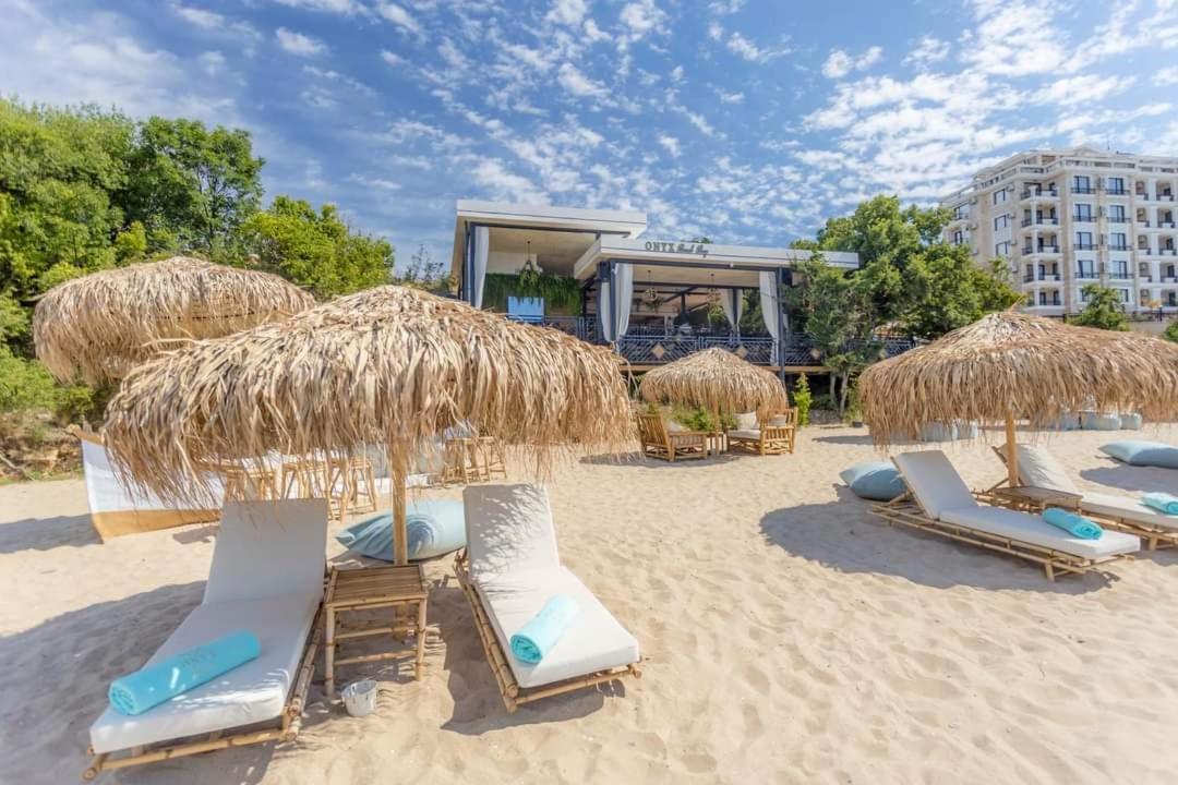 Onyx 2 Private Apartments Sveti Vlas Esterno foto