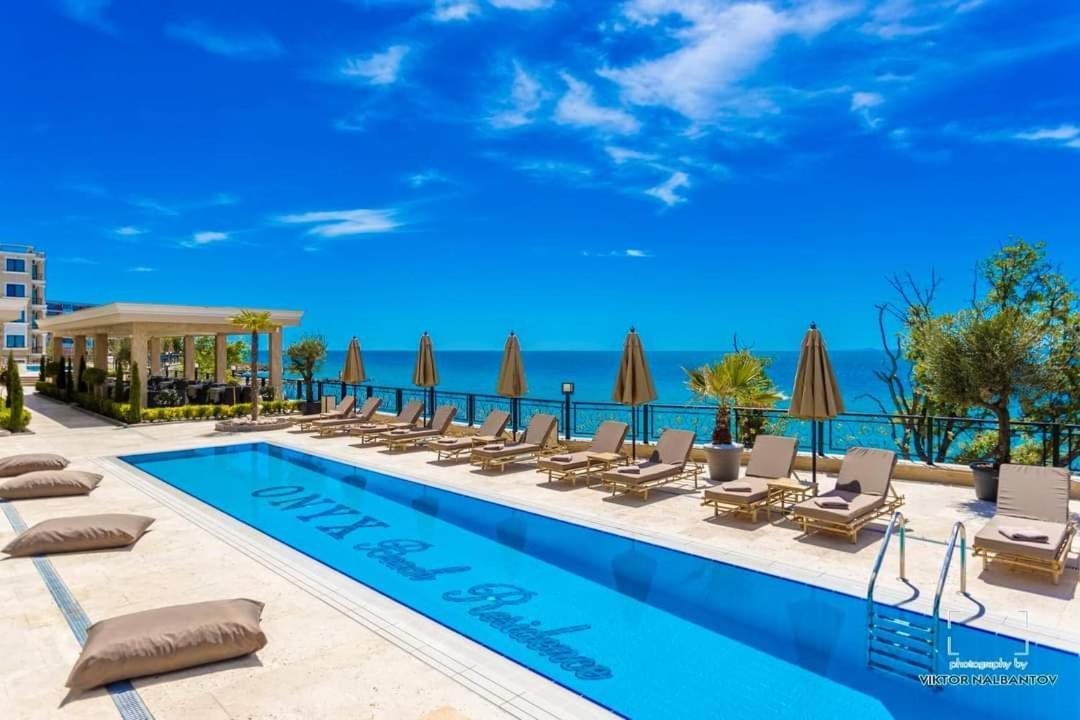 Onyx 2 Private Apartments Sveti Vlas Esterno foto