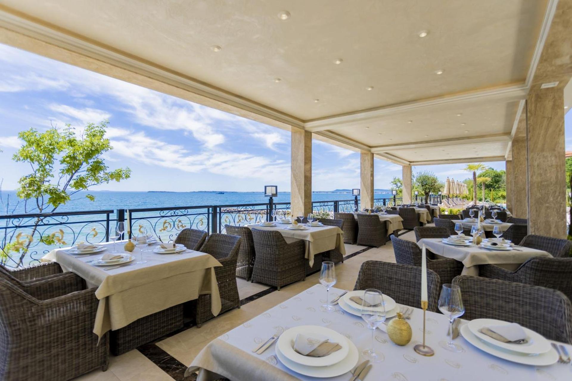 Onyx 2 Private Apartments Sveti Vlas Esterno foto