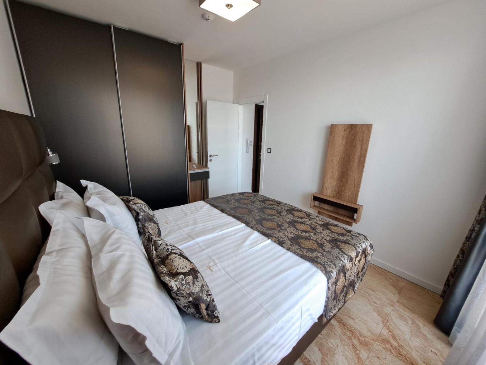 Onyx 2 Private Apartments Sveti Vlas Esterno foto